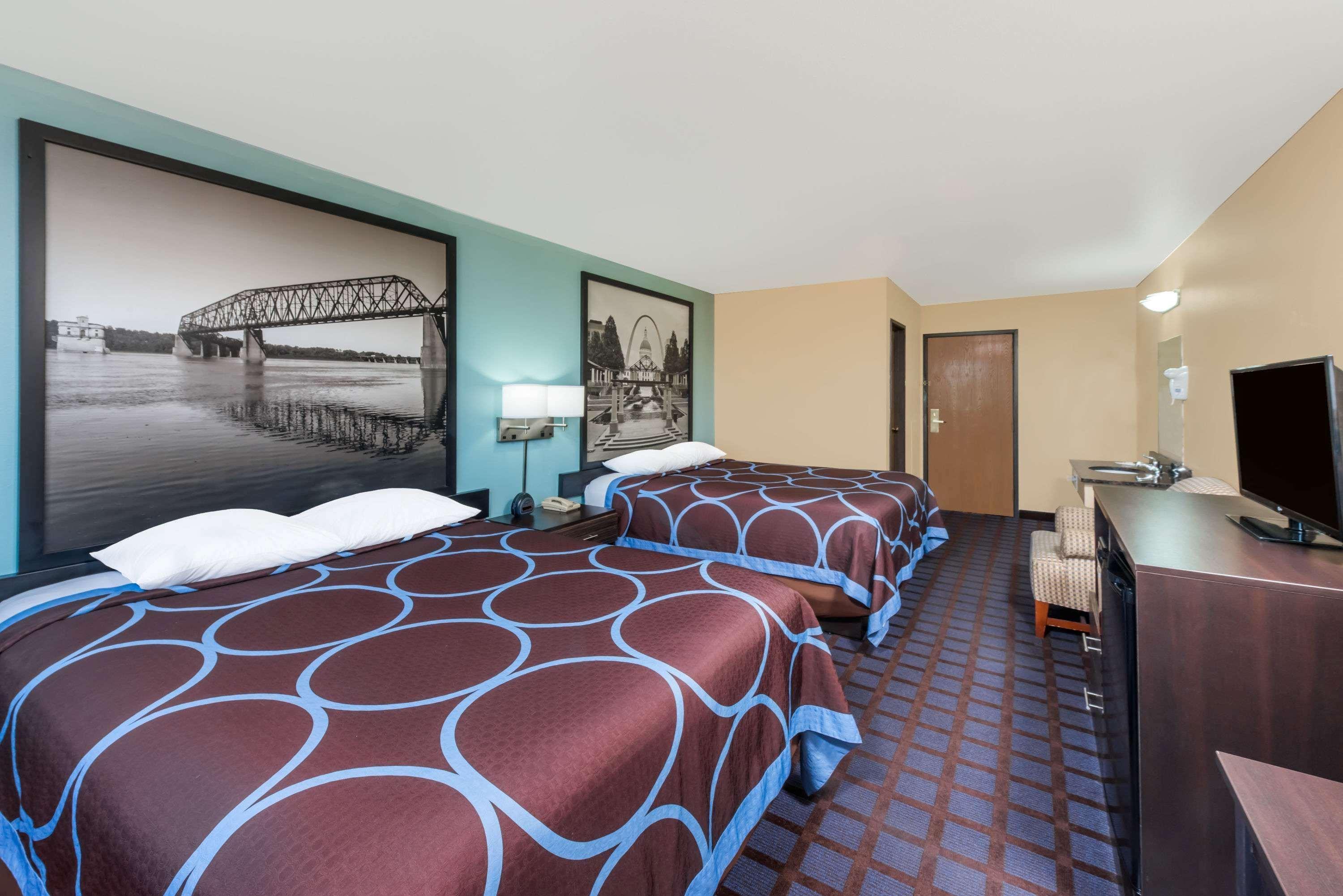 Super 8 By Wyndham Okawville Esterno foto