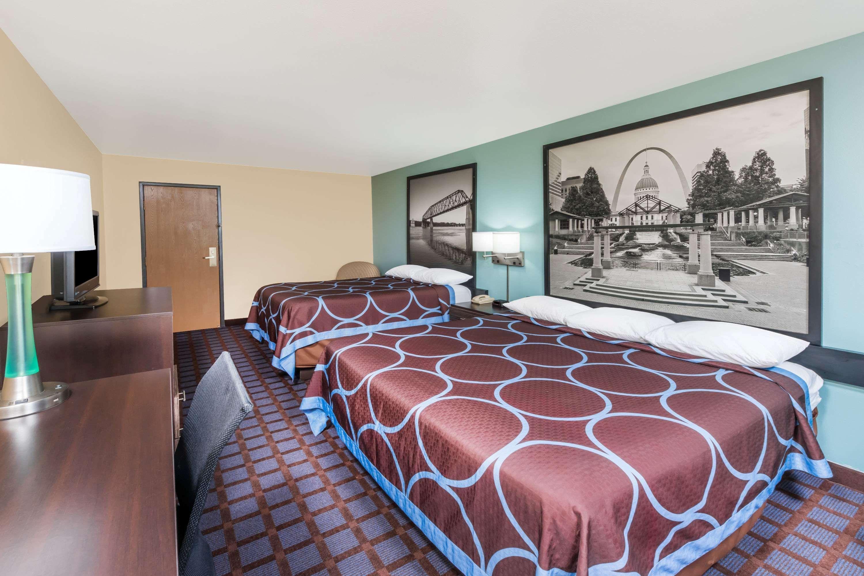Super 8 By Wyndham Okawville Esterno foto